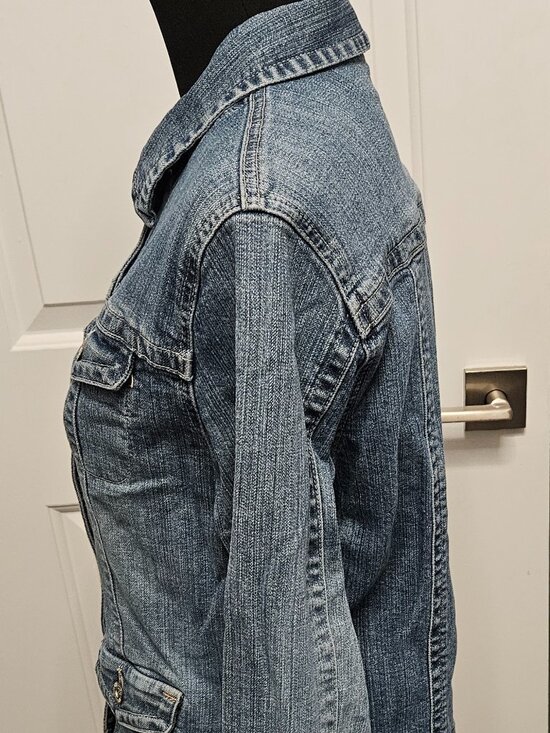 Chico's Platinum Women's Cropped Jean Jacket w/collar size 0 - Picture 3 of 14